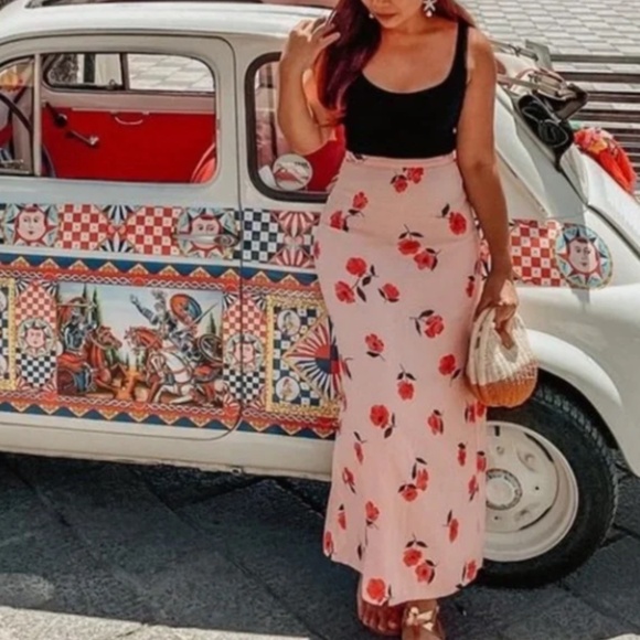 Zara Pink Floral Printed Linen Midi Skirt Size Medium - Red Flower Pattern - Picture 9 of 9